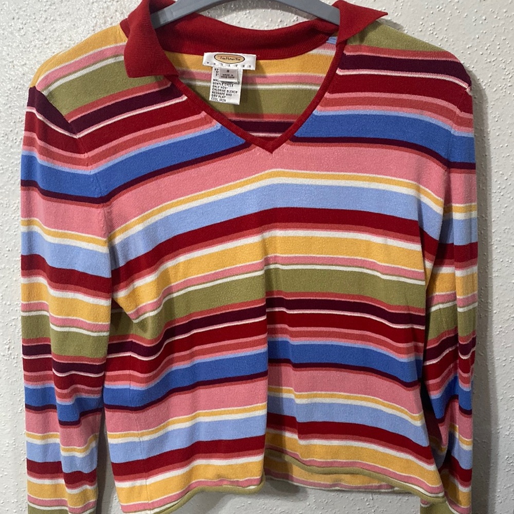 Talbots Top
Size: Small
Color: Pink,red, blue and yellow